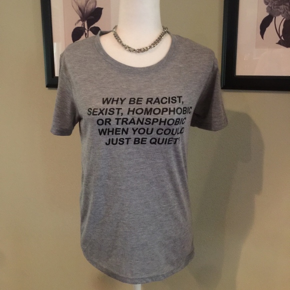 Unisex Statement T. Size Small NWOT. - Picture 2 of 4